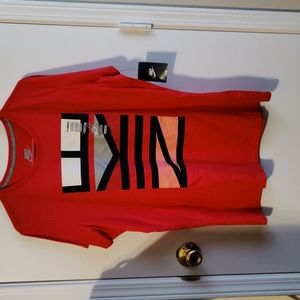 Nike Women's T-shirt slim fit XXL